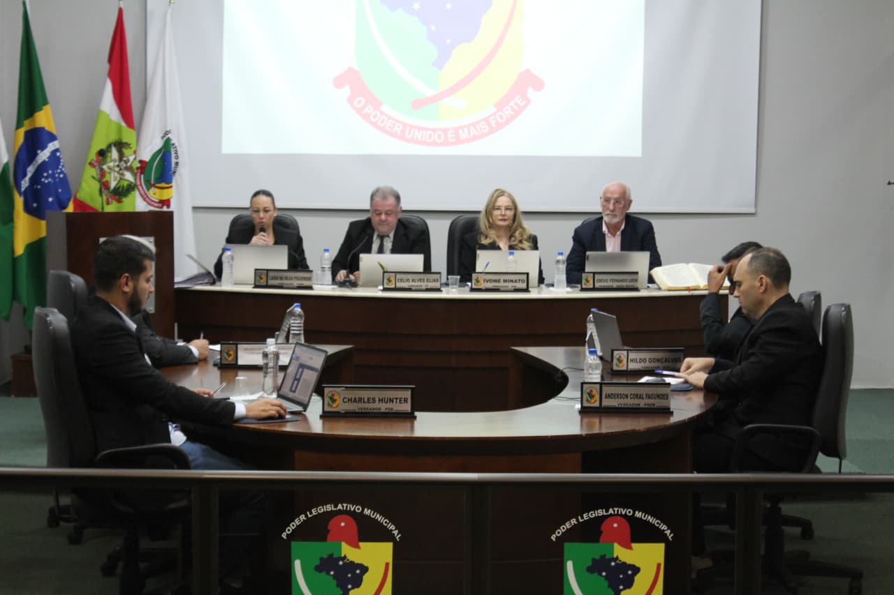 Infraestrutura, mobilidade e apoio a entidades pautam sessão da Câmara de Forquilhinha