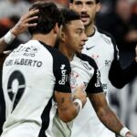 corinthians-derrota-penarol-para-seguir-100%-na-libertadores
