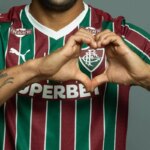 fluminense-anuncia-a-contratacao-do-atacante-hulk