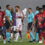 jogo-do-flamengo-na-libertadores-e-cancelado-por-atos-de-vandalismo