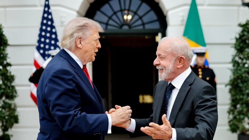 “Ninguém respeita lambe-botas”, diz Lula sobre reunião com Trump