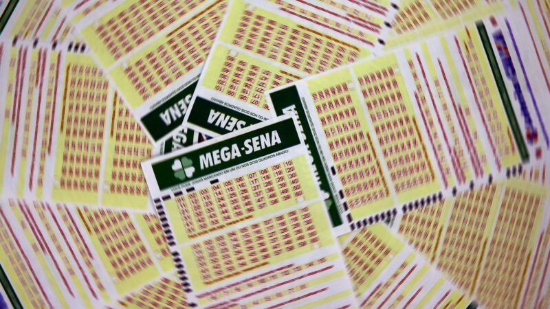 Mega-Sena acumula e prêmio vai a R$ 52 milhões
