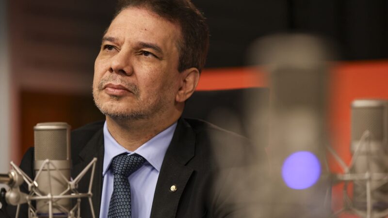 “Vamos tirar de presídio a marca de escritório do crime”, diz ministro