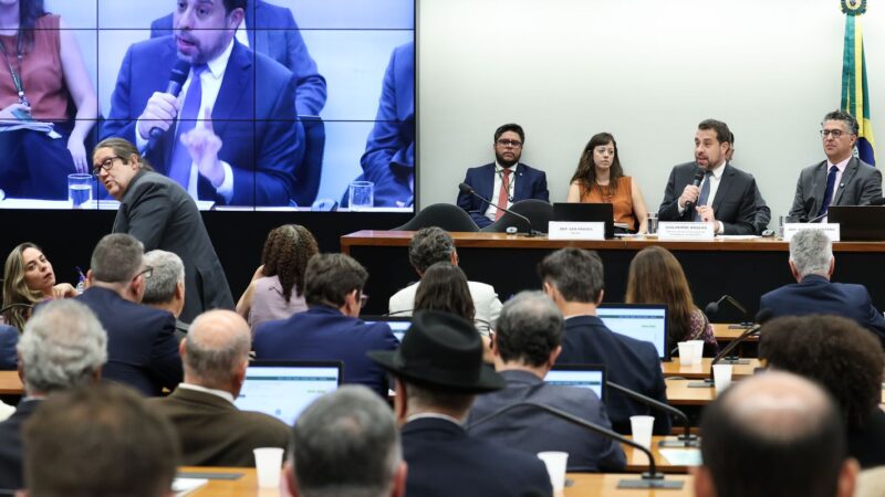 Boulos critica compensação a empresas pelo fim da escala 6×1