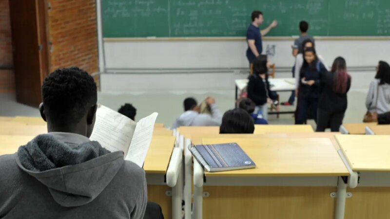 Aluno terá que pagar R$ 720 mil por ocupação indevida de cota racial