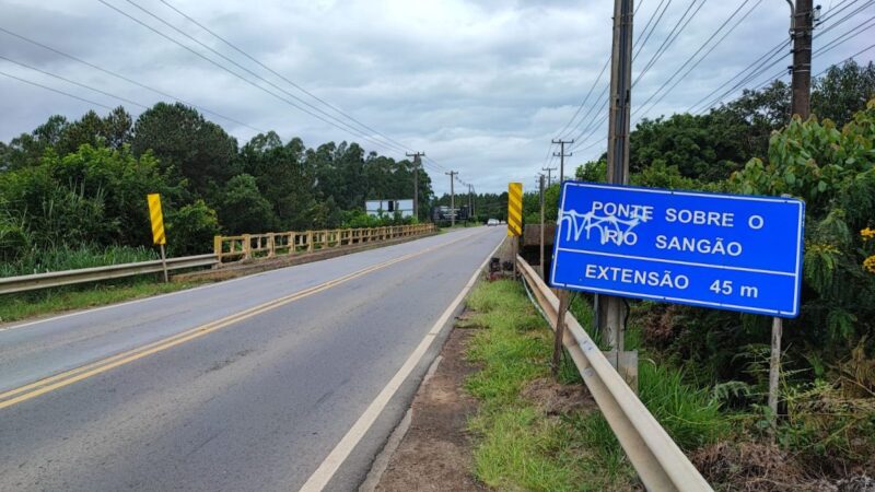 Ponte sobre o Rio Sangão volta a gerar preocupação por falta de manutenção entre Forquilhinha e Criciúma