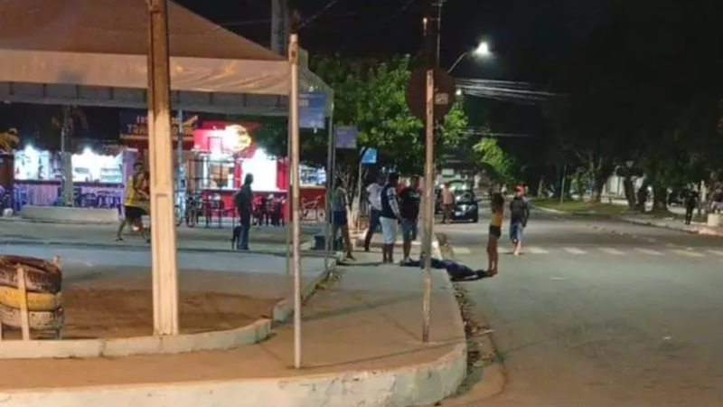 Suspeito de participar de homicídio no Graciliano Ramos é preso em área de mata