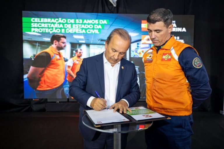 governo-de-sc-assina-decreto-de-alerta-climatico-e-reforca-investimentos-em-acoes-de-prevencao-–-sideropolis-noticias
