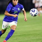 marta-volta-a-selecao-feminina-para-2-amistosos-contra-eua-no-brasil