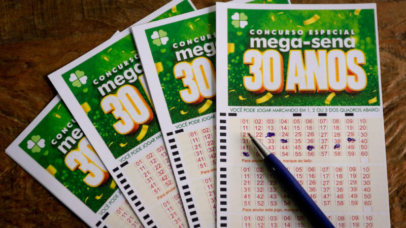 Mega Sena 30 anos: prêmio estimado sobe para R$ 320 milhões; veja regras