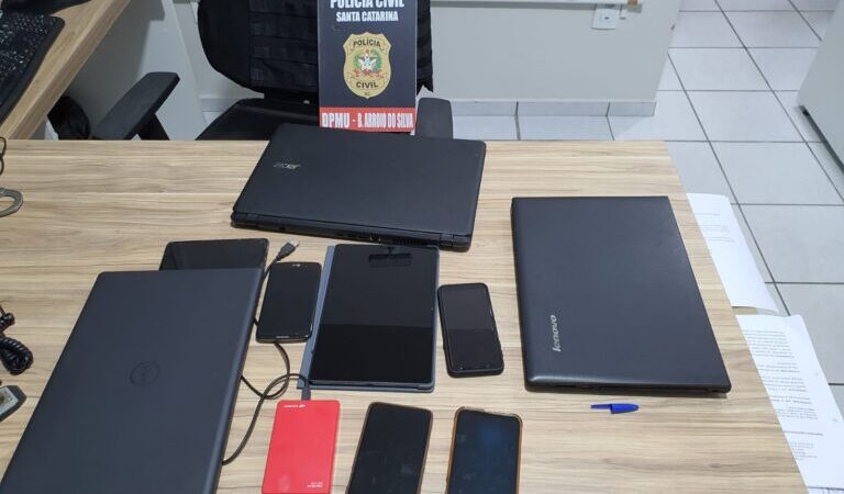 Polícia Civil prende em Balneário Arroio do Silva investigado por crimes de armazenamento e compartilhamento de material de abuso sexual infantojuvenil