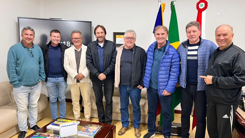 Prefeitos e lideranças do MDB consolidam apoio a Tiago Zilli e definem Cesar Cesa como coordenador regional