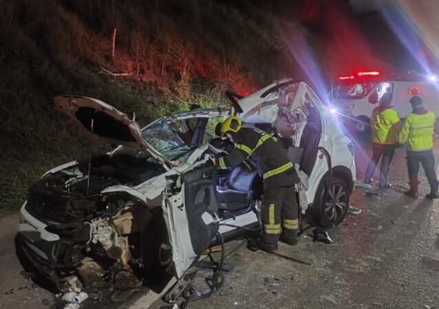 Colisão violenta na Via Rápida termina em morte de motorista em Criciúma