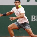roland-garros:-luis-guto-miguel-bate-compatriota-e-vai-a-final-juvenil