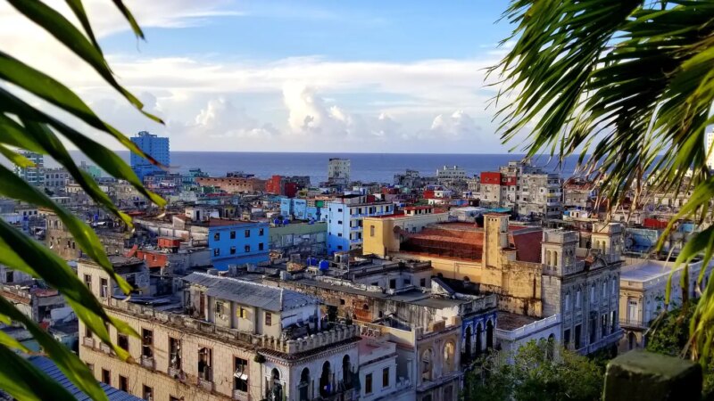 Em novas sanções, EUA miram empresa de mineração e presidente de Cuba