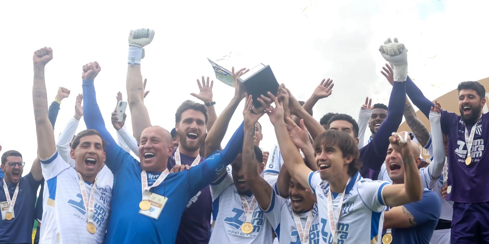 avai-e-campeao-da-copa-sul-sudeste-nos-penaltis