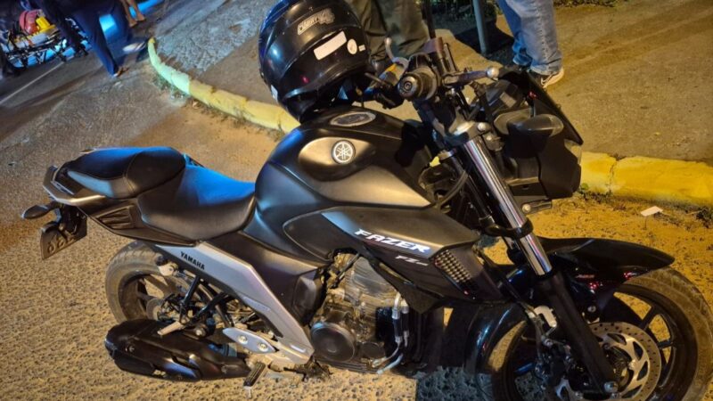 Motociclista fica gravemente ferido após colisão na Santa Isabel
