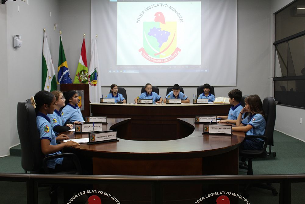 Defesa dos animais e melhorias das escolas: vereadores Mirins apresentam propostas em Forquilhinha