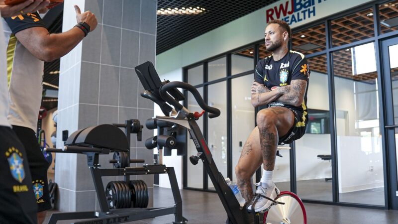 Copa do Mundo: exames de Neymar apontam ‘boa evolução’ , afirma CBF