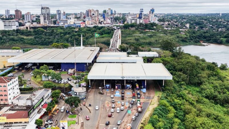 Brasil assina acordo que prevê perseguição policial além de fronteiras