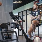 neymar-faz-novo-exame-e-segue-sem-treinar-na-selecao-brasileira