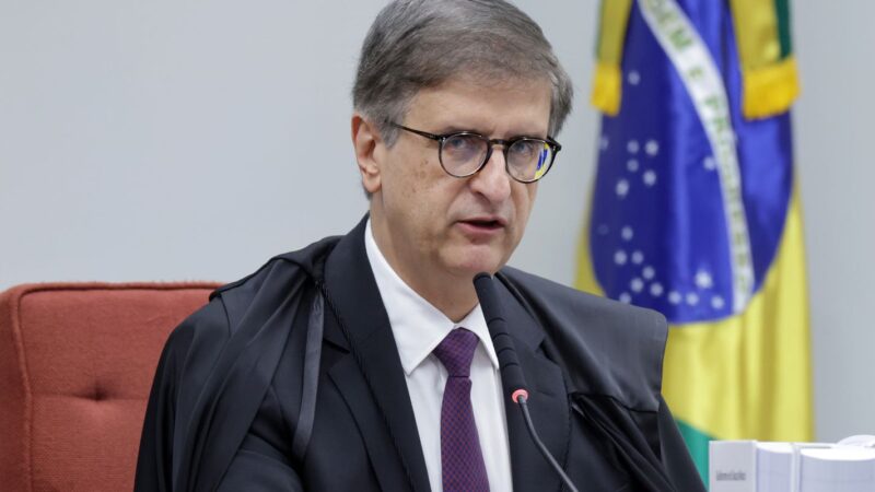 PGR se manifesta contra revisão da condenação de Bolsonaro