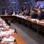 camara:-governo-retira-urgencia-do-fim-da-escala-6×1-e-destrava-pauta