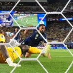 veja-os-resultados-dos-jogos-de-sexta-feira-(19)-na-copa