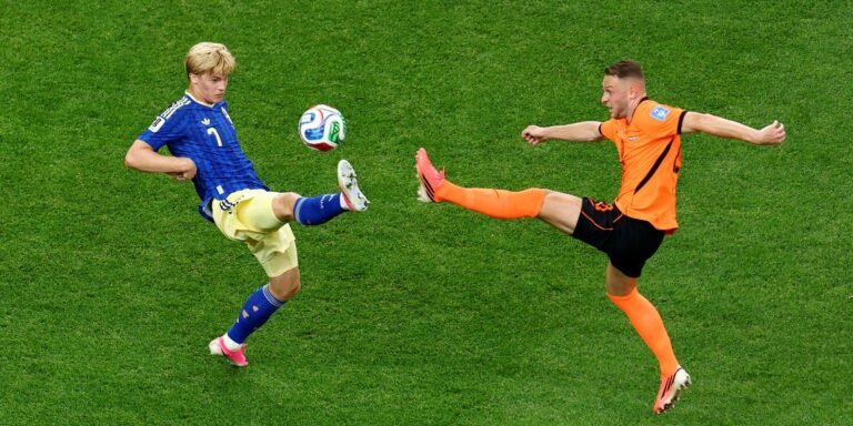 holanda-atropela-suecia-por-5-a-1-e-mostra-forca-no-grupo-f