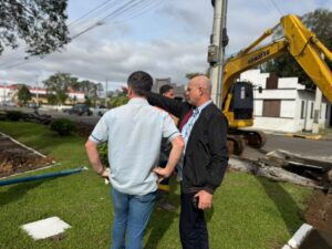 Revitalização da Praça Central de Meleiro avança e prioriza acessibilidade e qualidade de vida