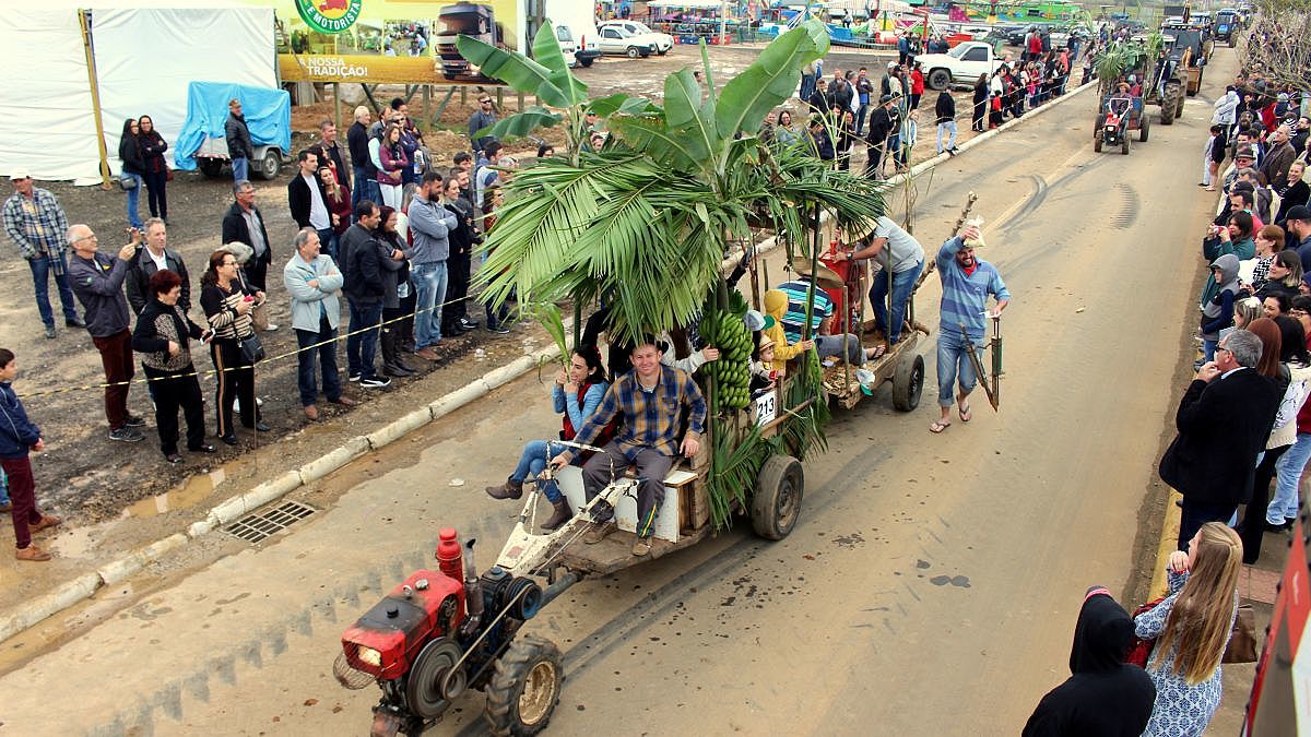 festa-do-colono-e-motorista-voltara-a-movimentar-forquilhinha-apos-quatro-anos