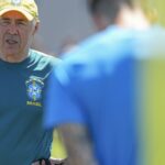 ancelotti-da-pista-de-martinelli-para-vaga-de-paqueta-contra-noruega