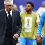ancelotti-lamenta-eliminacao-e-ja-projeta-novo-ciclo:-“nao-e-o-fim”
