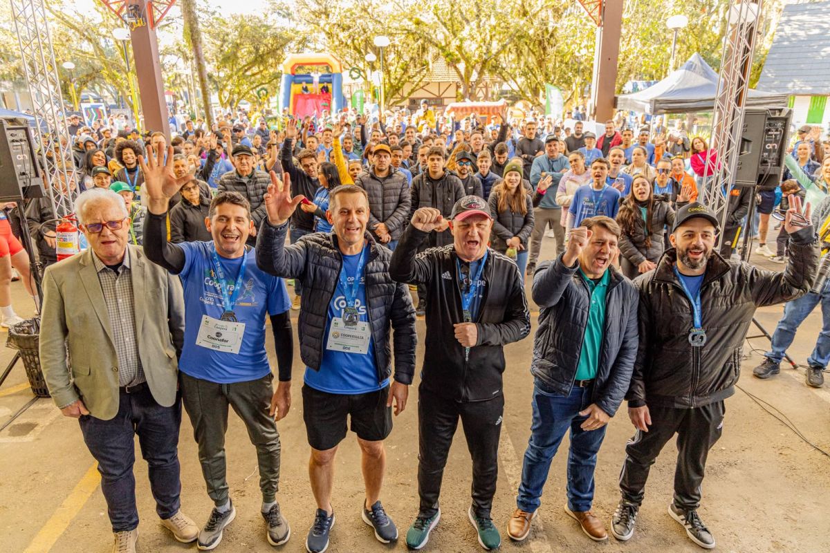 corrida-coopera-e-coops-day-reunem-mais-de-mil-pessoas-em-manha-de-esporte,-lazer-e-cooperativismo