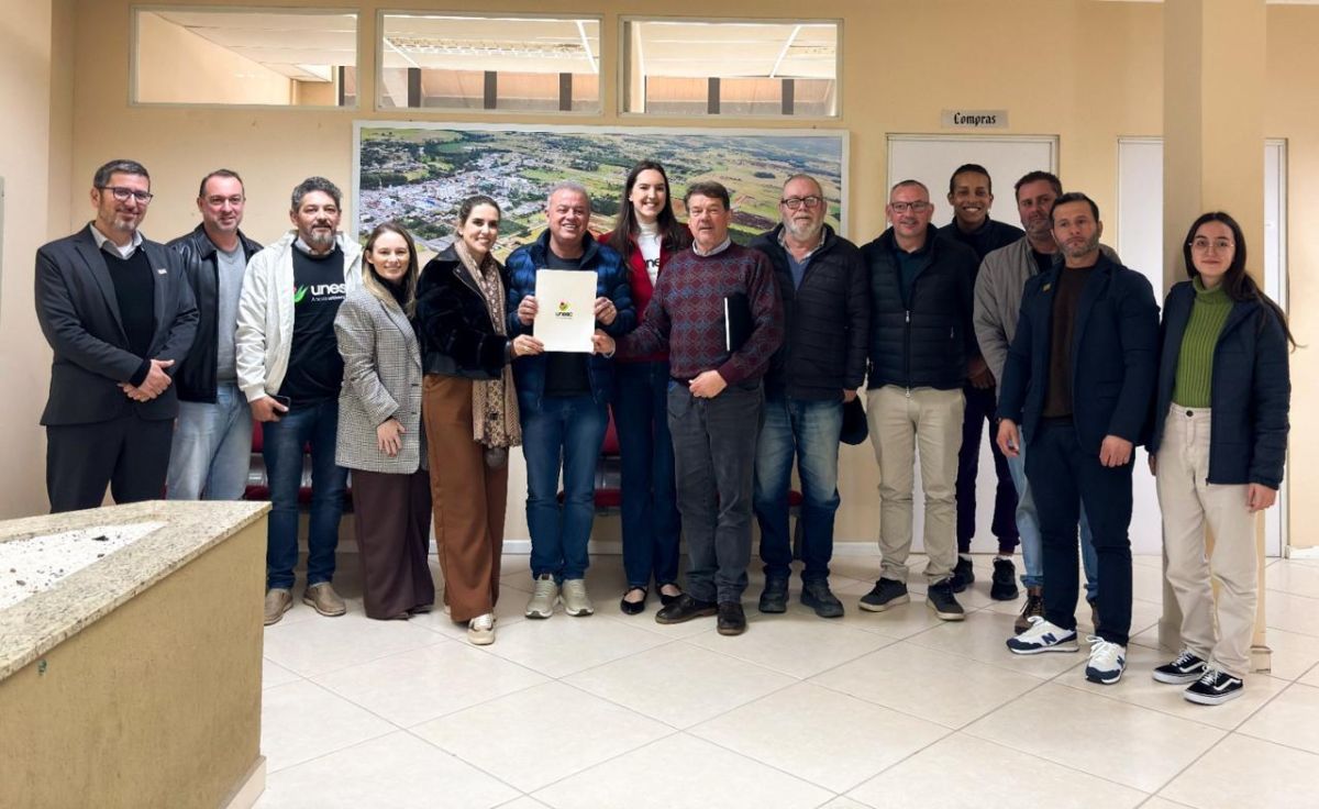 encontro-apresenta-programa-que-pretende-fortalecer-o-turismo-de-forquilhinha-e-regiao