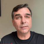flavio-bolsonaro-cobra-governo-lula-por-sobretaxa-da-china-sobre-carne-brasileira