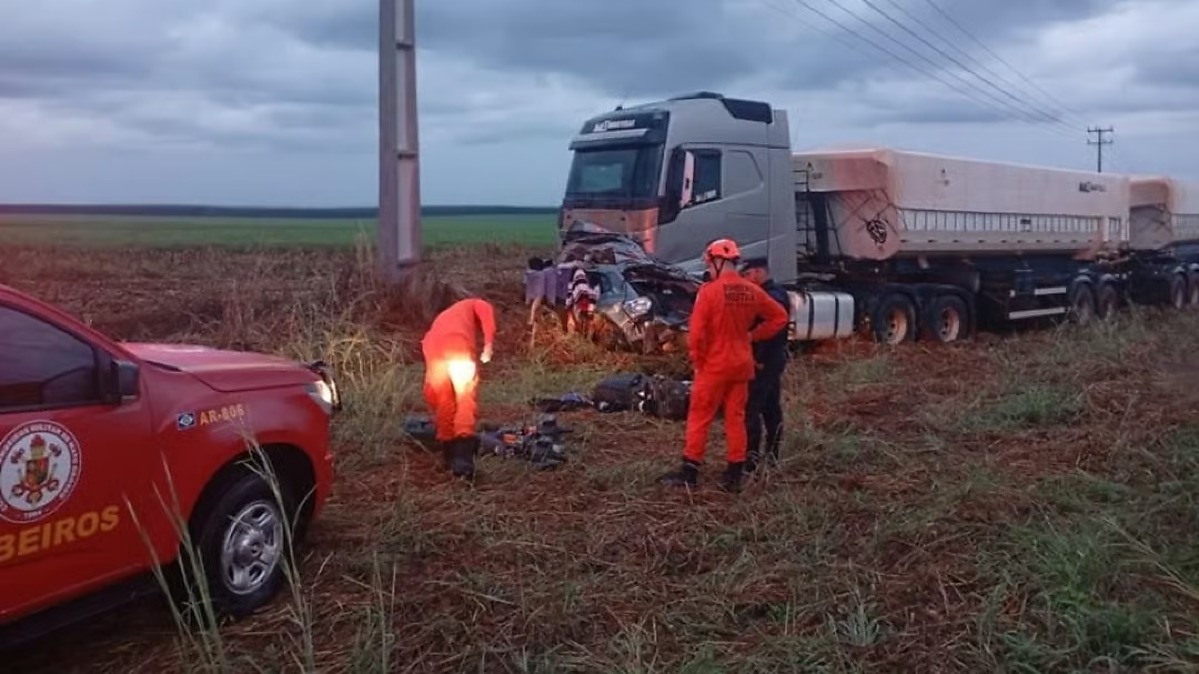 policia-identifica-duas-das-tres-vitimas-de-acidente em-rodovia-–-folha-de-dourados-–-noticias-de-dourados-ms-e-regiao
