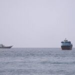 forcas-armadas-britanicas-dizem-que-um-navio-esta-em-chamas-no-estreito-de-ormuz