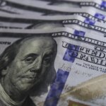 dolar-cai-para-r$-5,10,-apos-juros-serem-mantidos-nos-eua