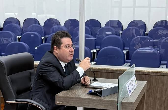 Câmara de Araranguá aprova requerimento para revisão de licença ambiental de aterro sanitário e visa proteção hídrica